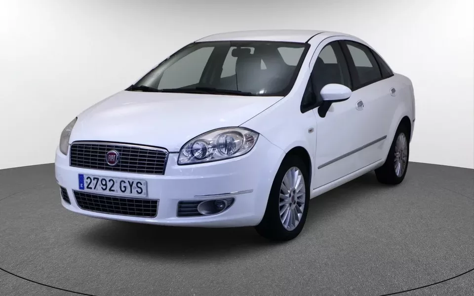 FIAT Línea Línea 1.6Mjt Emotion