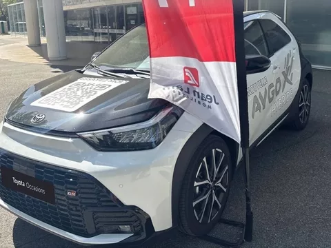 TOYOTA AYGO X Hybride 116h GR Sport