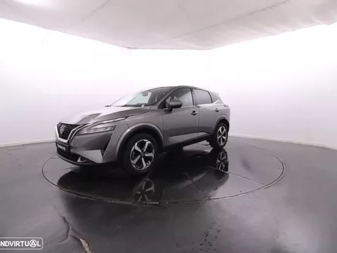 Nissan Qashqai 1.3 DIG-T N-Connecta LED