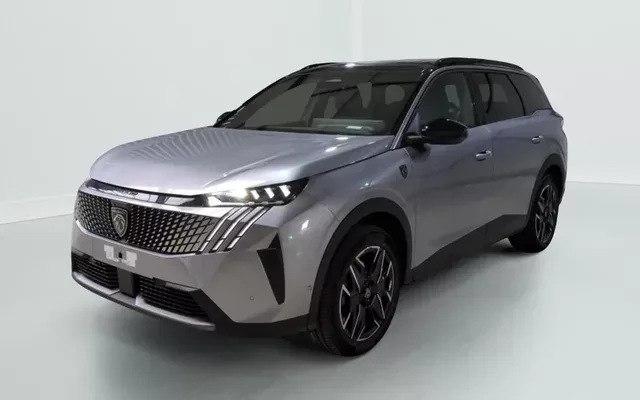 Peugeot 5008 Hybrid 145 gt e-dcs6 Zéro km immatriculé