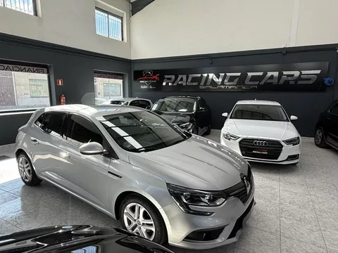 RENAULT Mégane Mégane 1.5dCi Blue Limited 70kW - 11500€ en Villares de reina