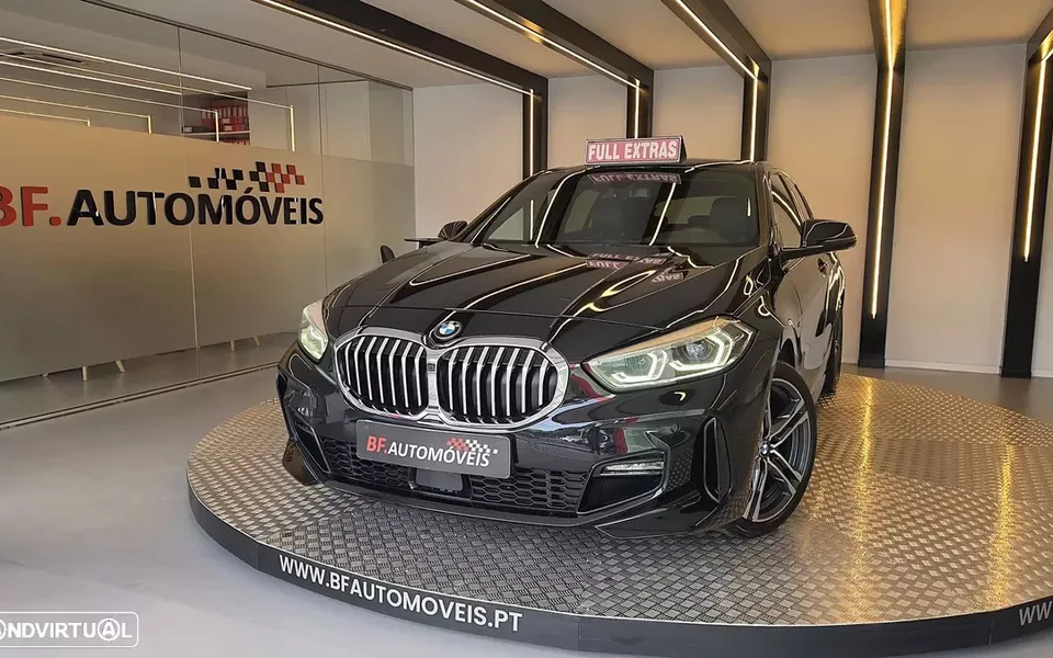 BMW 116 d Pack Desportivo M Auto