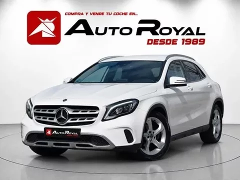 Vendido: MERCEDES-BENZ Clase GLA GLA 200 d - 24800€ en Valladolid