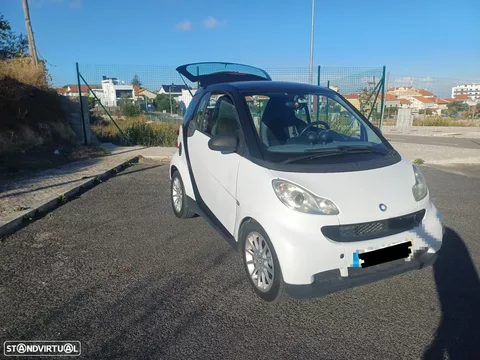 Smart ForTwo Coupé 1.0 Pure 61