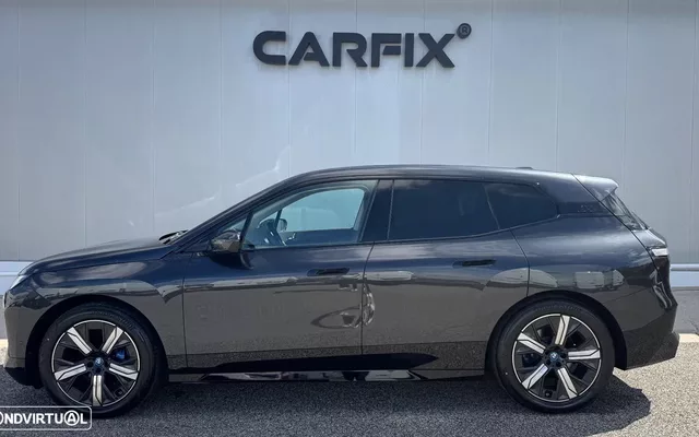 BMW iX xDrive 40 Pack Desportivo