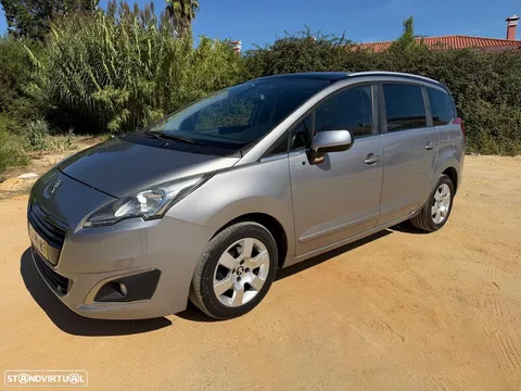 Peugeot 5008 1.6 HDi 7L SE Style