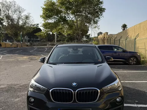 BMW X1 sDrive18i Advantage