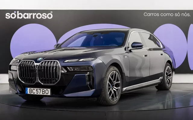 BMW i7 xDrive60 Pack Desportivo M