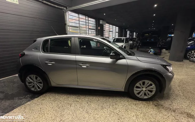 Peugeot e-208 E-Style