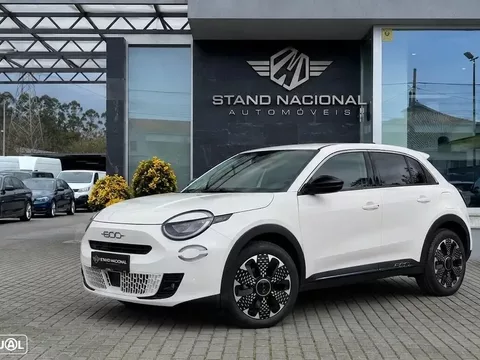 Fiat 600 1.2 Hybrid La Prima