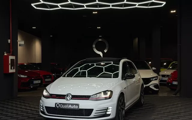VOLKSWAGEN Golf Golf 2.0 TSI GTI Performance DSG 230