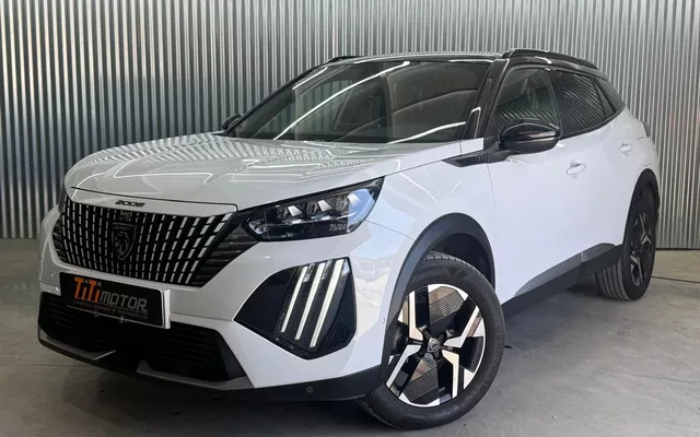 Peugeot 2008 1.2 PureTech GT EAT8