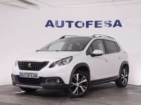 Peugeot 2008 1.2 110CV ALLURE AUTO 5P # NAVY,CAMARA TRASERA,PARKTRONIC