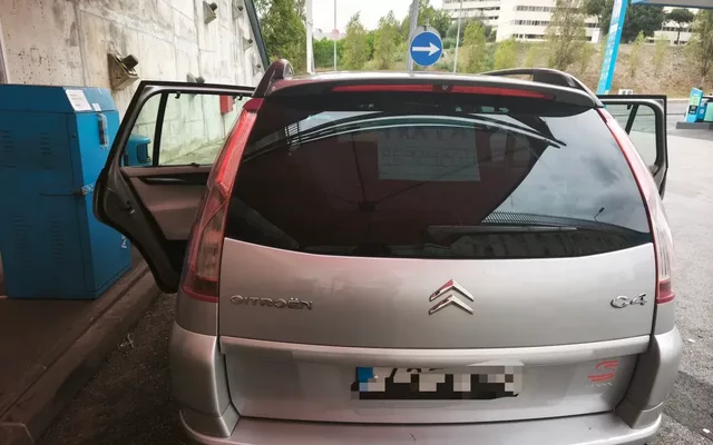 Citroën C4 ver-1-6-e--hdi-feel-etg6