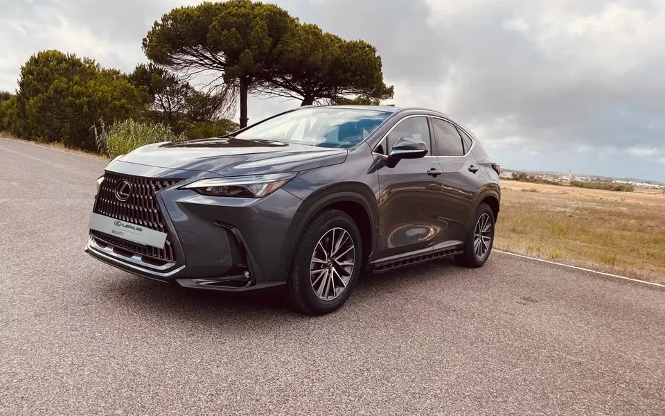 Lexus NX 450h+ Executive