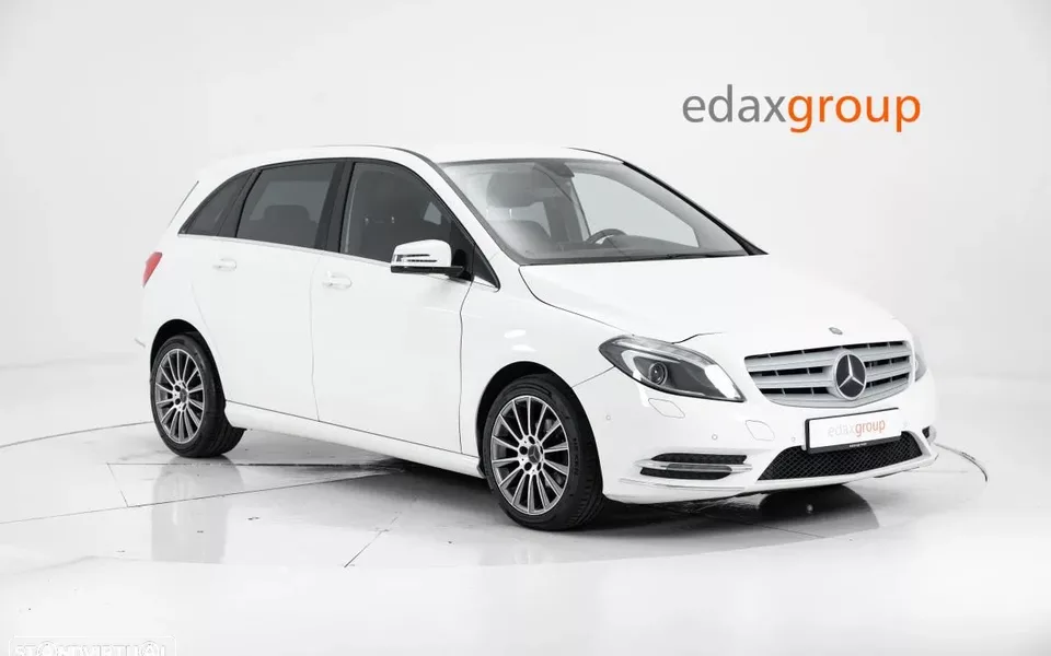 Mercedes-Benz B 180