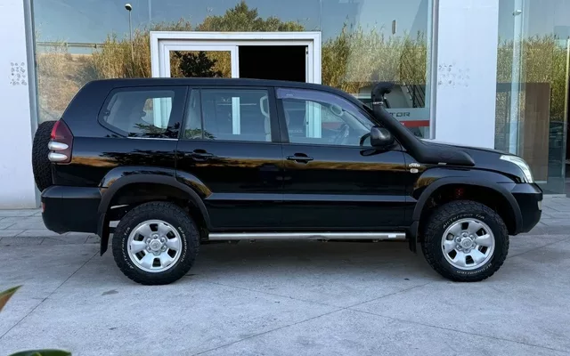TOYOTA Land Cruiser Land Cruiser 3.0D-4D KXR