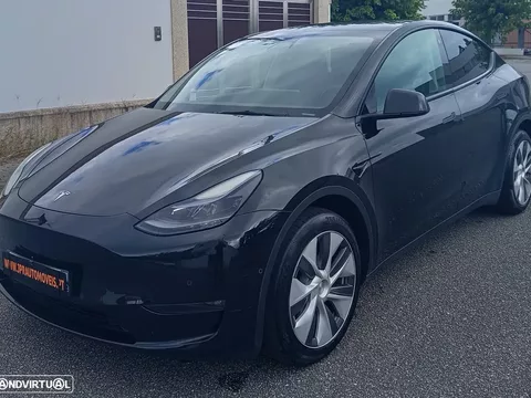 Tesla Model Y Long Range Dual Motor AWD
