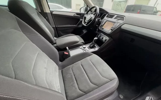 VOLKSWAGEN Tiguan Tiguan 2.0TDI Sport 4Motion DSG 140kW