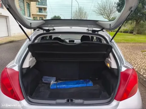 Peugeot 207 1.6 HDi Sport