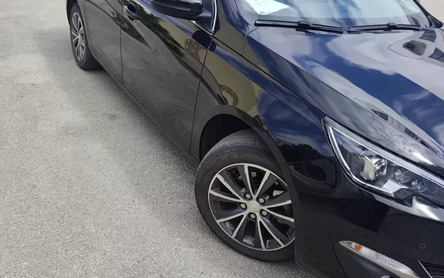 Peugeot 308 SW 1.6 BlueHDi Allure
