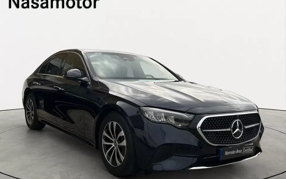 Mercedes-Benz E 220