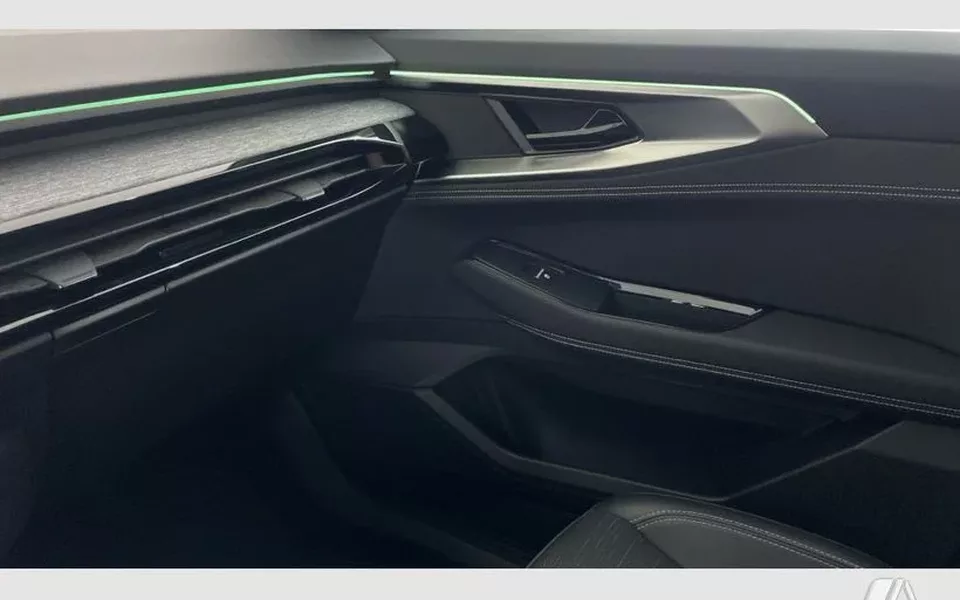 RENAULT Austral Techno Mild Hybrid 116kW Auto