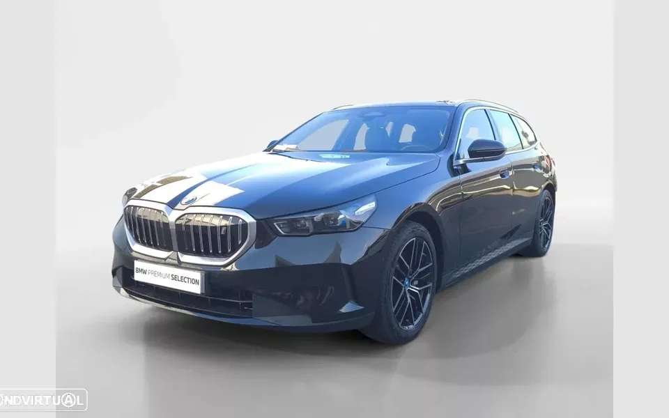 BMW i5 Touring eDrive40