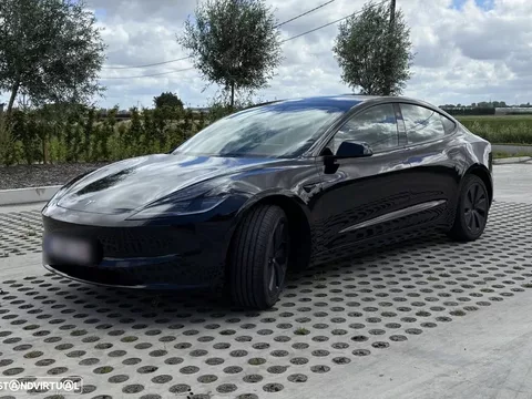 Tesla Model 3 Long Range Tração Traseira Premium