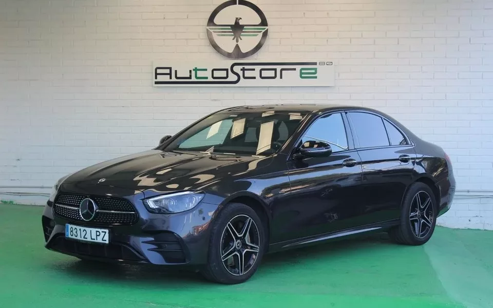 MERCEDES-BENZ Clase E E 300 e 4MATIC
