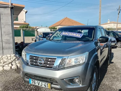 Nissan Navara 2.3 dCi CD 4WD Tekna