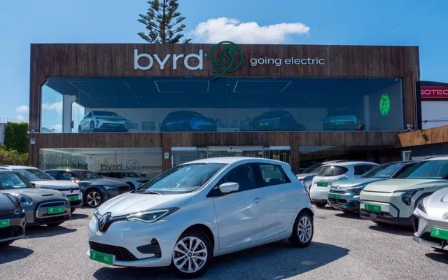 Renault Zoe (c/ Bateria) EV50 135hp Techno
