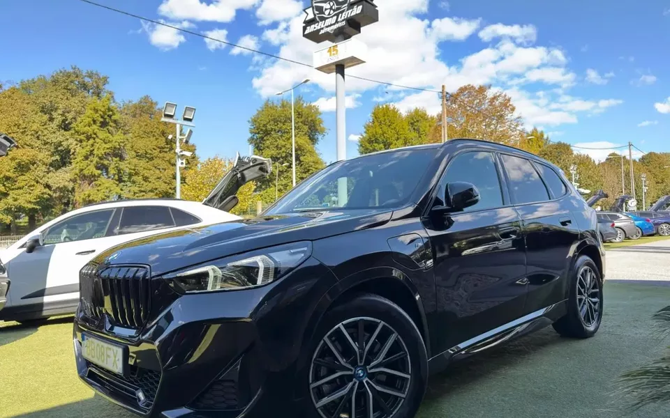 BMW X1 xDrive25e Pack Desportivo M