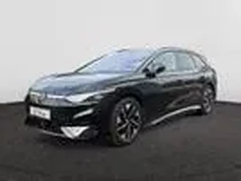 VOLKSWAGEN ID.7 Tourer Tourer Pro Business Premium 210 kW (286 pk) DEMO