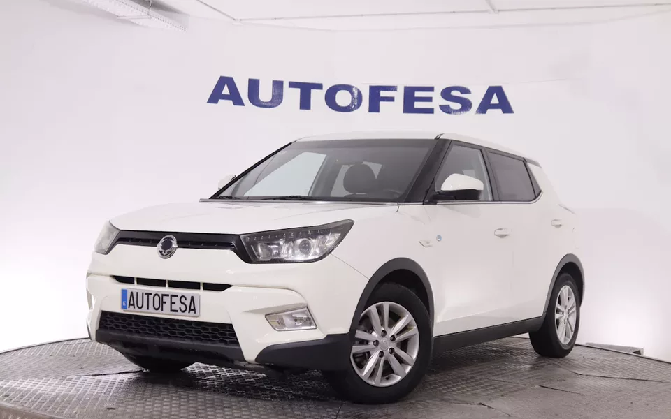 Ssangyong Tivoli 1.6 D16T PREMIUM 4X2 115CV 5P # BLUETOOTH