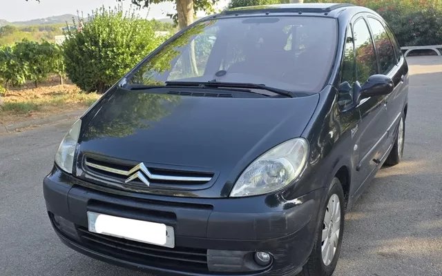 CITROEN Xsara Xsara Picasso 1.6HDi Exclusive Plus