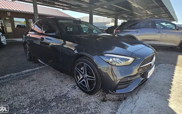 Mercedes-Benz C 300 e AMG Line
