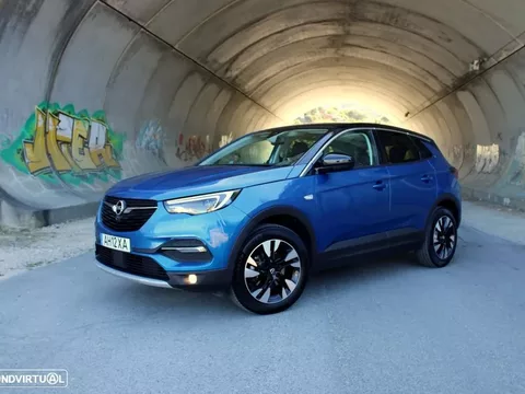 Opel Grandland X 1.2 T Ultimate AT