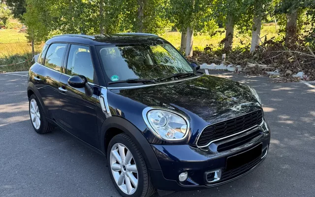 MINI Countryman Cooper SD