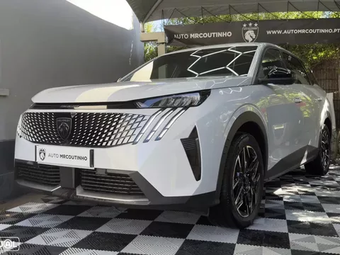 Peugeot 5008 1.2 Hybrid Allure e-DCS6
