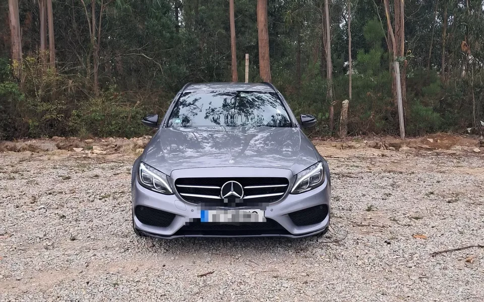 Mercedes-Benz C 220