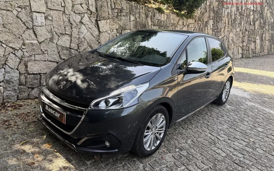 Peugeot 208 1.6 BlueHDi Style