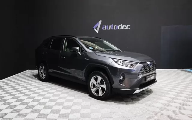 TOYOTA RAV-4 2.5l 220H Advance