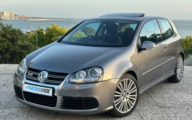 VW Golf R32 4Motion