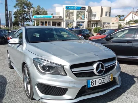 Mercedes-Benz CLA 180 d Shooting Brake AMG Line