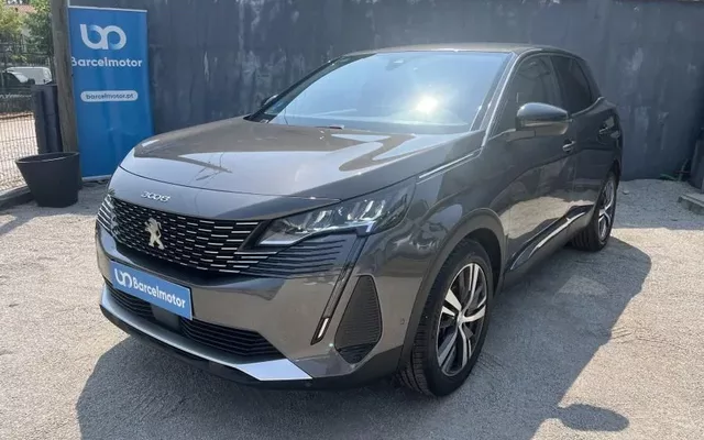Peugeot 3008 1.6 Hybrid Allure e-EAT8