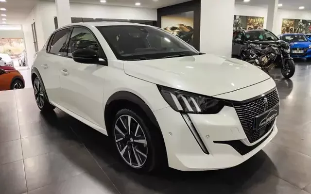 Peugeot 208 2021 1.2 PureTech GT Line