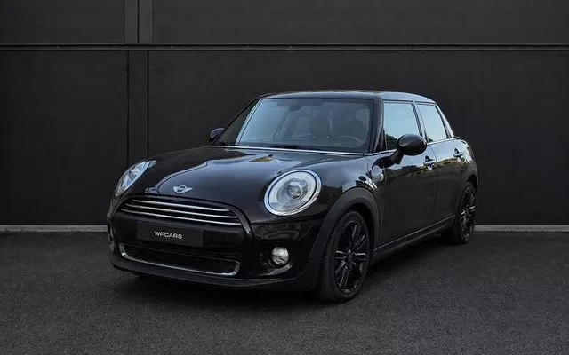 MINI 5 Portas Cooper D Aut.