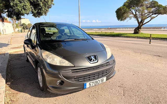 Peugeot 207 1.4 HDi Sport