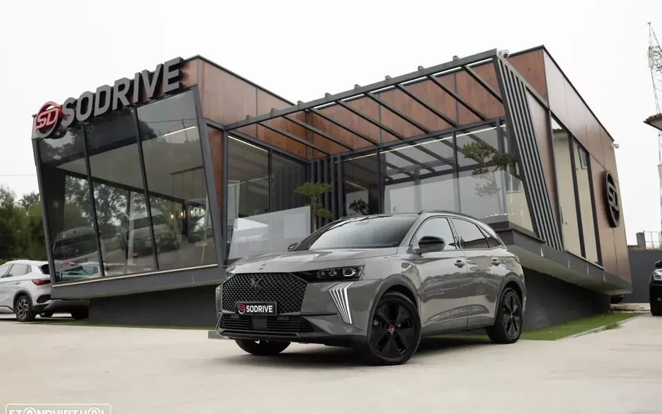 DS DS7 Crossback E-Tense Performance Line EAT8